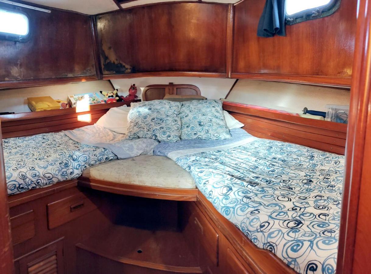 Barco 12 Mts Centro Cangas Экстерьер фото